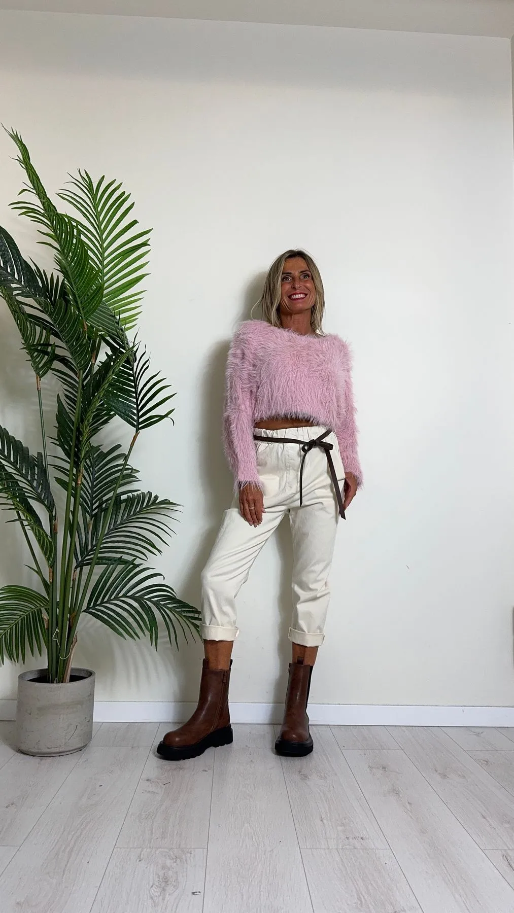D'ELLE - I243111 - PANTALONE CARAMELLA CON CINTURA E VITA ELASTICATA, COTONE MANOPESCA