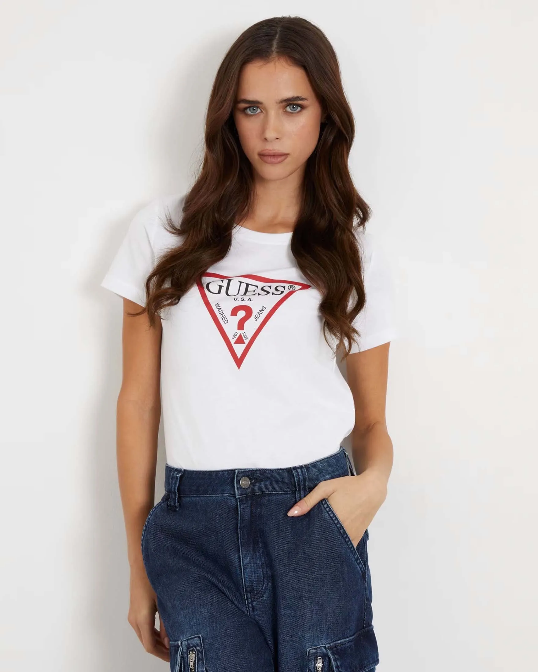 T-shirt bianca slim in puro cotone con stampa maxi logo triangolare a contrasto sul davanti